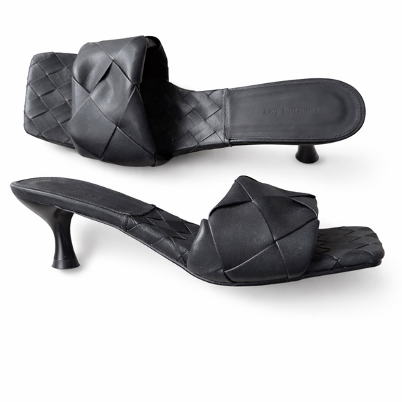 Christine SheII Black Woven Kitten Heel Slide Sandals Size 37. 6 1/2 - Picture 1 of 5